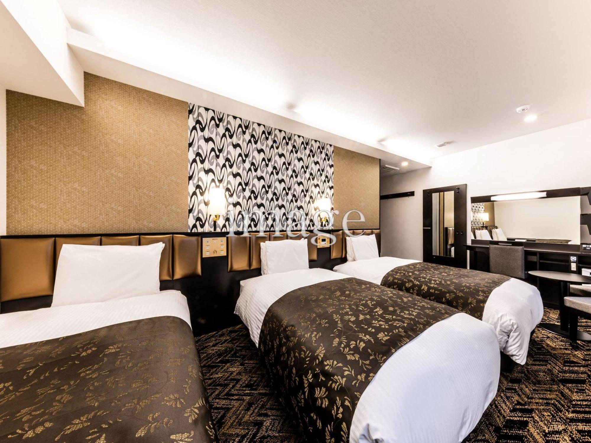 Apa Hotel Niigata Tsubamesanjo Ekimae Bagian luar foto